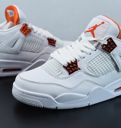 Nike Air Jordan 4 Retro Metallic Orange