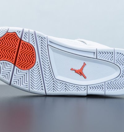 Nike Air Jordan 4 Retro Metallic Orange