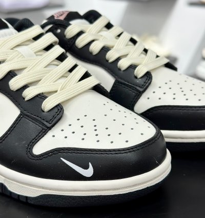 Nike Sb Dunk Lowbow
