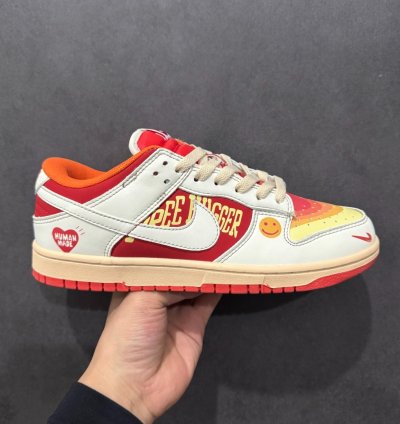 Nk Sb Dunk Low Pro Dv5744-166