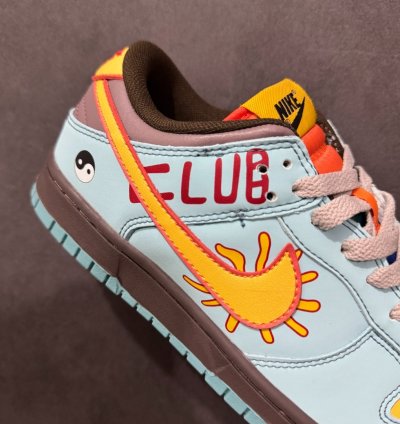 Nk Sb Dunk Low Pro Dv5744-476
