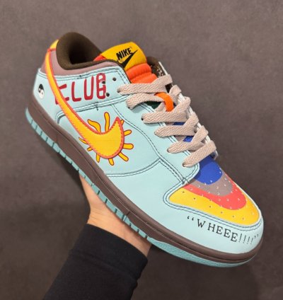 Nk Sb Dunk Low Pro Dv5744-476