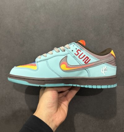 Nk Sb Dunk Low Pro Dv5744-476