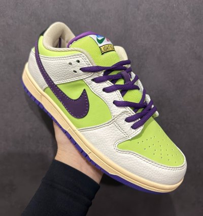 Nk Sb Dunk Low Pro Dunk Dv5744-351