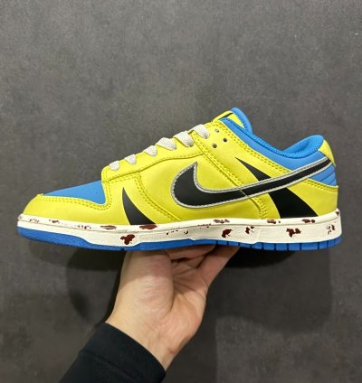 Nk Sb Dunk Low Pro V5744-774