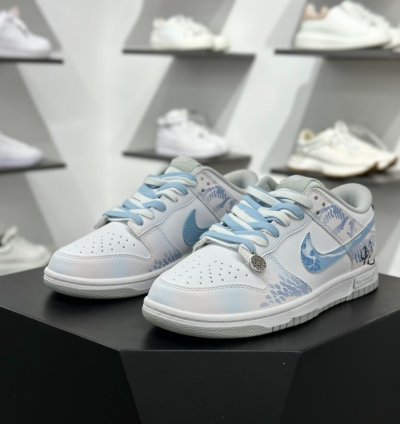 Sb Dunk Lowyear Of The Snake Dd1391-103