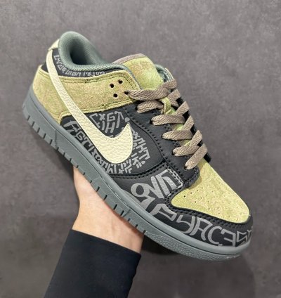Nike Sb Dunk Low Doernbecher Dd1391-220