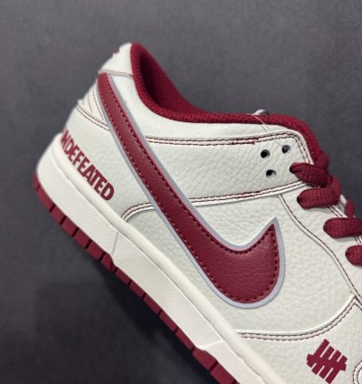 Nk Sb Dunk Low X Undefeated Un1697-655