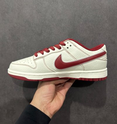 Nk Sb Dunk Low X Undefeated Un1697-655