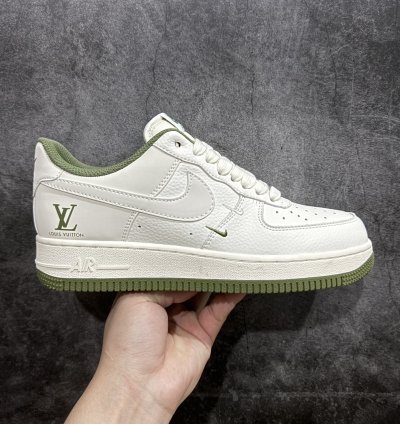 260 Overseas Limited Nike Air Force 1 07 Low Lv Joint