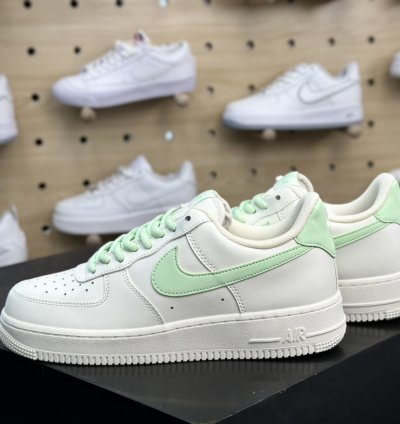 200 Nike Air Force 107 Lowbeige Whitevanilla Green Air Force One Sneakers Leath