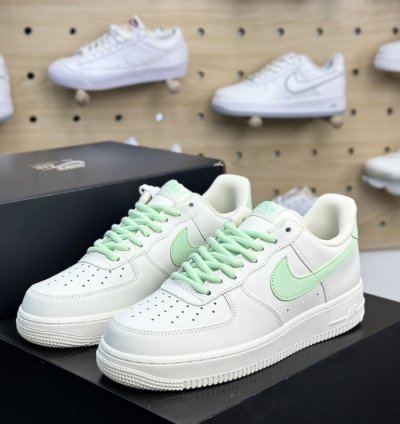 200 Nike Air Force 107 Lowbeige Whitevanilla Green Air Force One Sneakers Leath