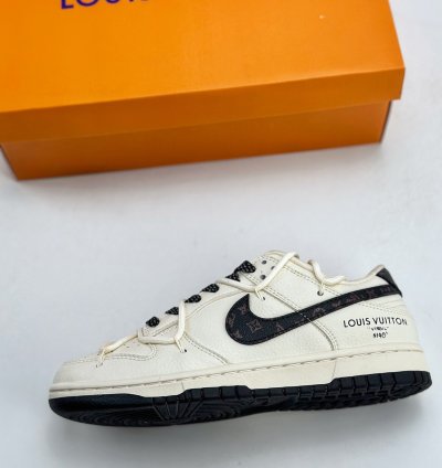 300 Nike Sb Dunk Low X Louis Vuitton White And Black Stars Jj5688-103 - H