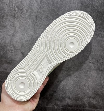 200 Xiaohongshu Hot Nike Air Force 1 Low 07 Grass Green Color Matching Low-top