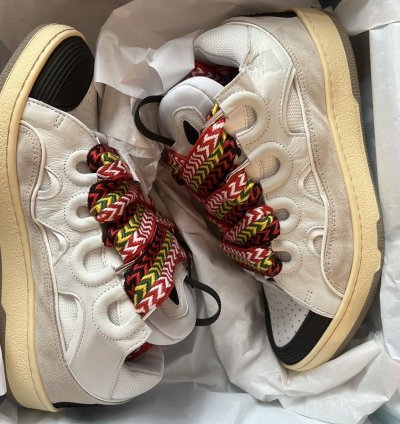 Brandnew Curb Sneaker