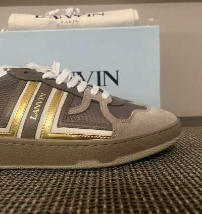 Clay Low Top Sneakers In Dark Grey Gold
