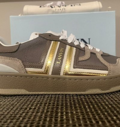 Clay Low Top Sneakers In Dark Grey Gold