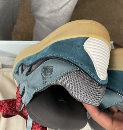 Curb Sneaker