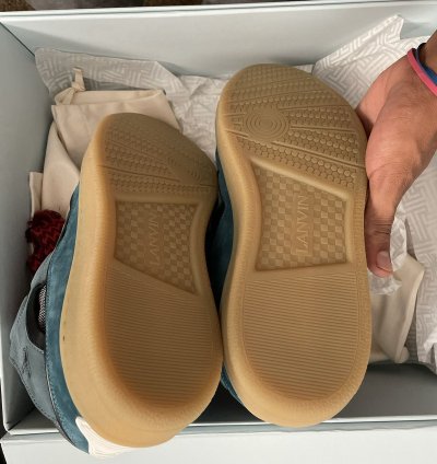 Curb Sneaker