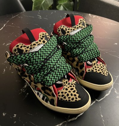 Final Drop Animal Curb Sneakers Sz 11