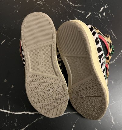 Final Drop Animal Curb Sneakers Sz 11