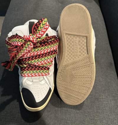 Lanvin Curb