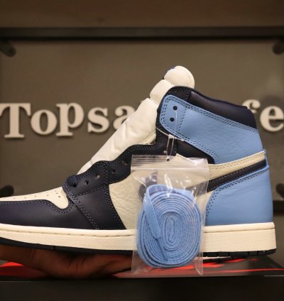 Jordan 1 Retro High Obsidian 555088-140