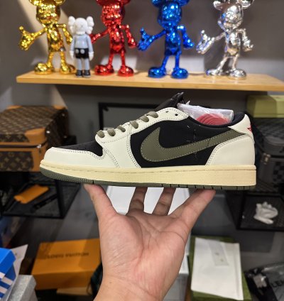 Jordan 1 Retro Low Og Sp Travis Scott Olive Dz4137-106