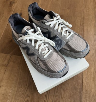 Auralee New Balance 990v4 Brand New Rare