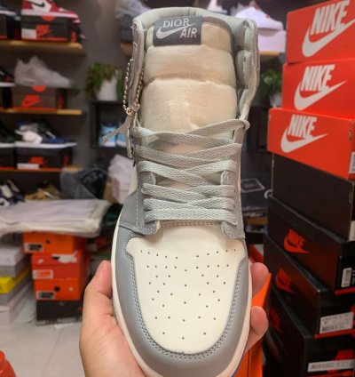 Jordan 1 Retro High Dior Cn8607-002