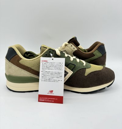 Beams New Balance 996 Mismatch Gore-tex