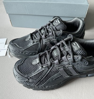 Comme Des Gar Ons Homme New Balance 1906r Black