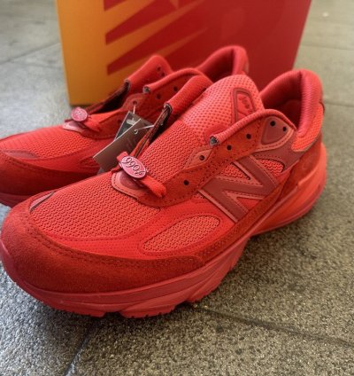 Joe Fresh New Balance 990 V6