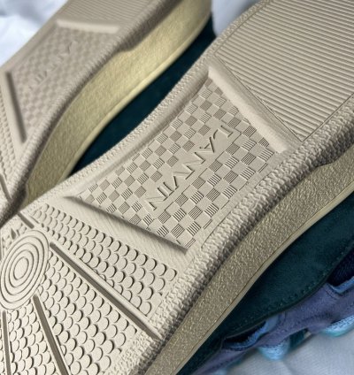 Lanvin Curb Sneakers In Blue