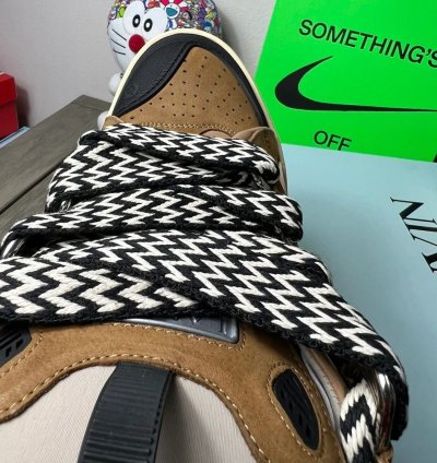 Lanvin Curb Sneakers Mocha