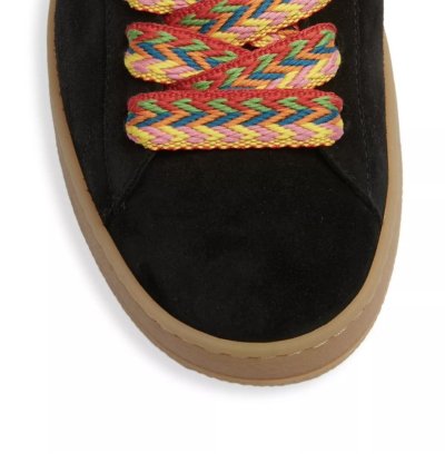 Lite Curb Sneakers
