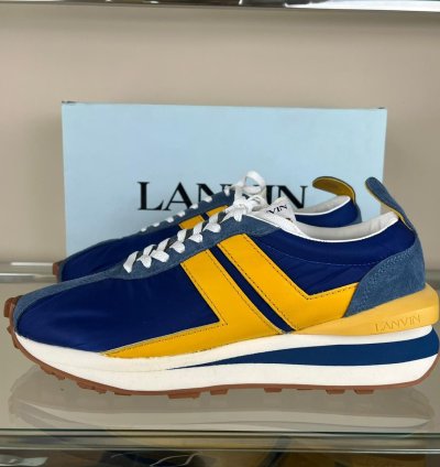 Low Top Runner Sneakers In Multicolor