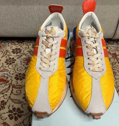 Mesh Runner Trainer Sneakers In Yellow Red