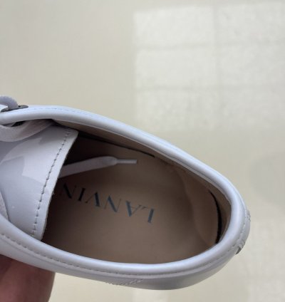 Mouth Tongue Sneakers In White