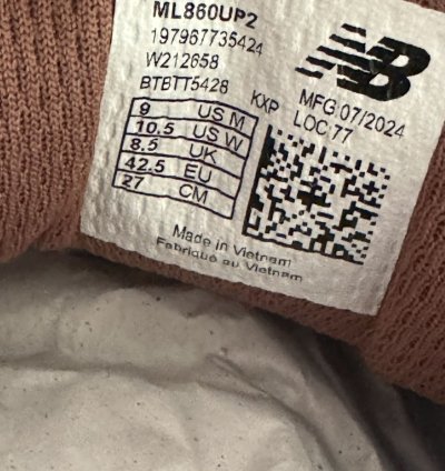 New Balance 860v2 Upthere 2000 Tropes