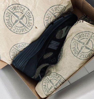 New Balance 991v2 Stone Island