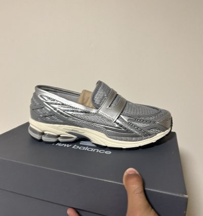 New Balance Metallic 1906 Loafers