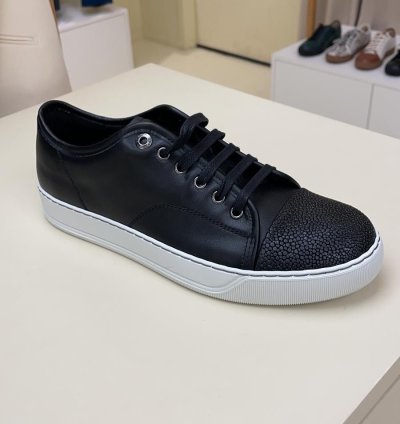 Shoes In Black