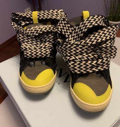 Ss 21 Curb Sneakers
