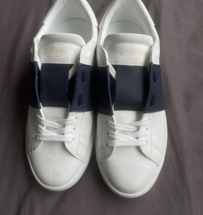 Valentino Garavani Leather Sneakers Marine