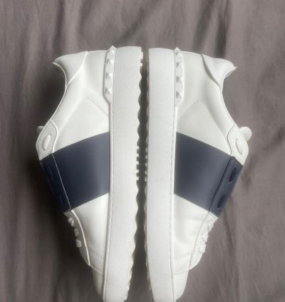 Valentino Garavani Leather Sneakers Marine