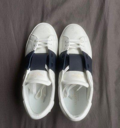 Valentino Garavani Leather Sneakers Marine