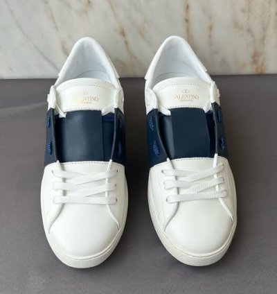Valentino Garavani Leather Sneakers marine