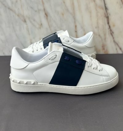 Valentino Garavani Leather Sneakers marine