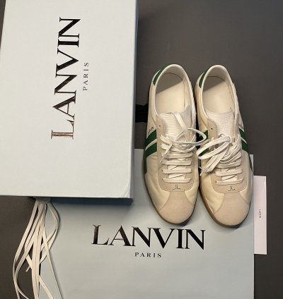 Super Runway Limited Edition Logo Sneaker